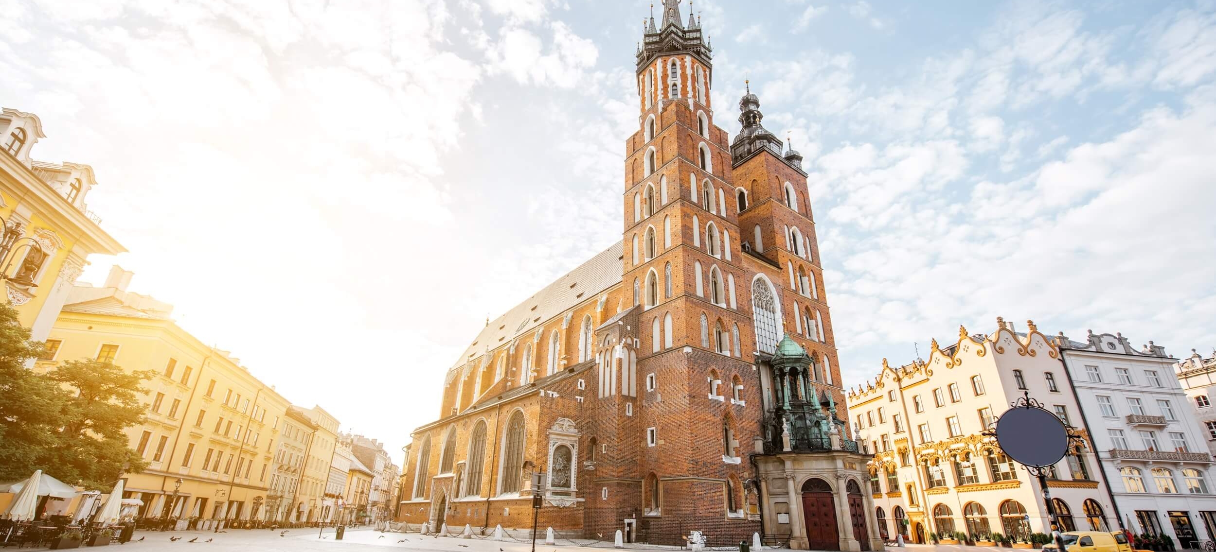 saint marys basilica  krakow poland