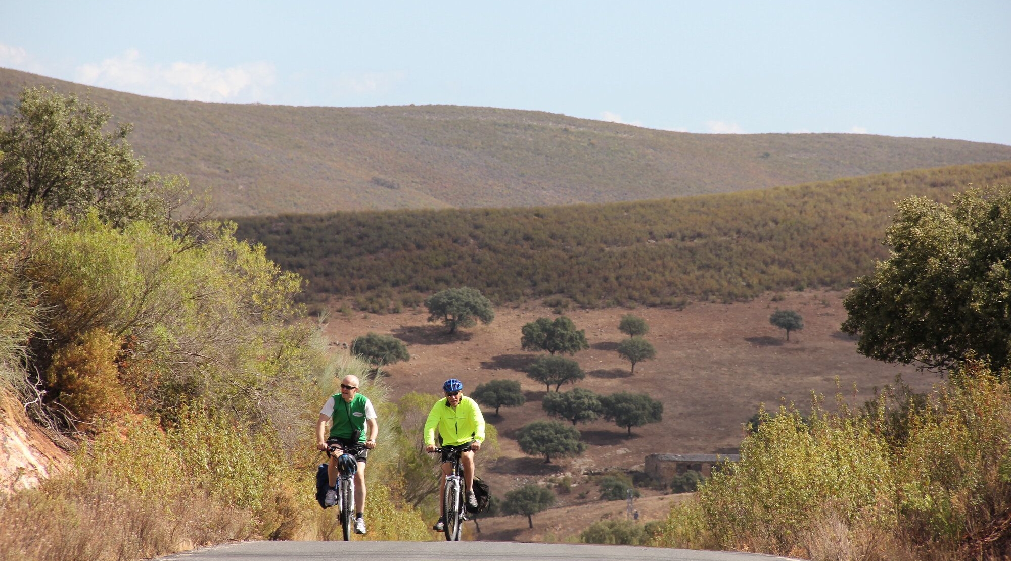 cyclists near plasencia (1) (1)