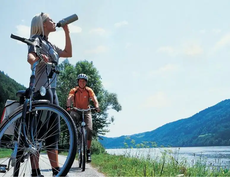 Passau to Vienna Danube Cycle Path Wellness Bike Tour