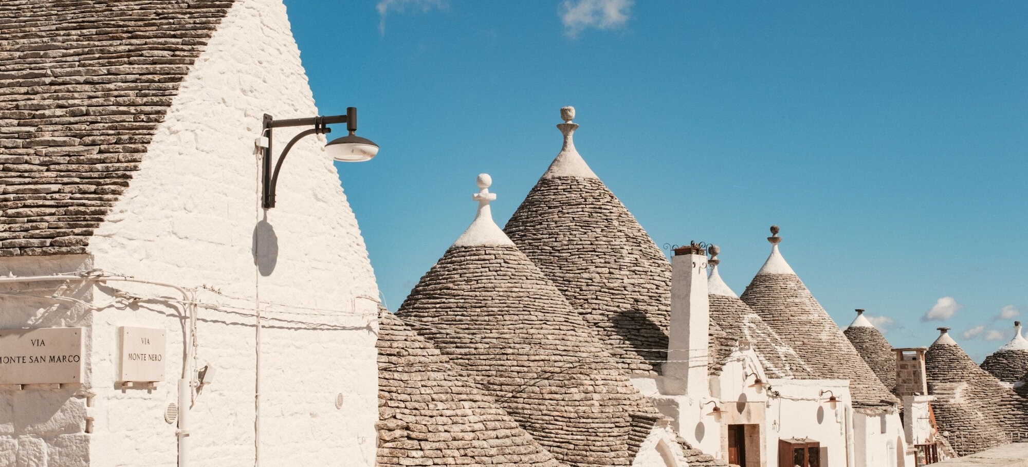 Alberobello_trulli