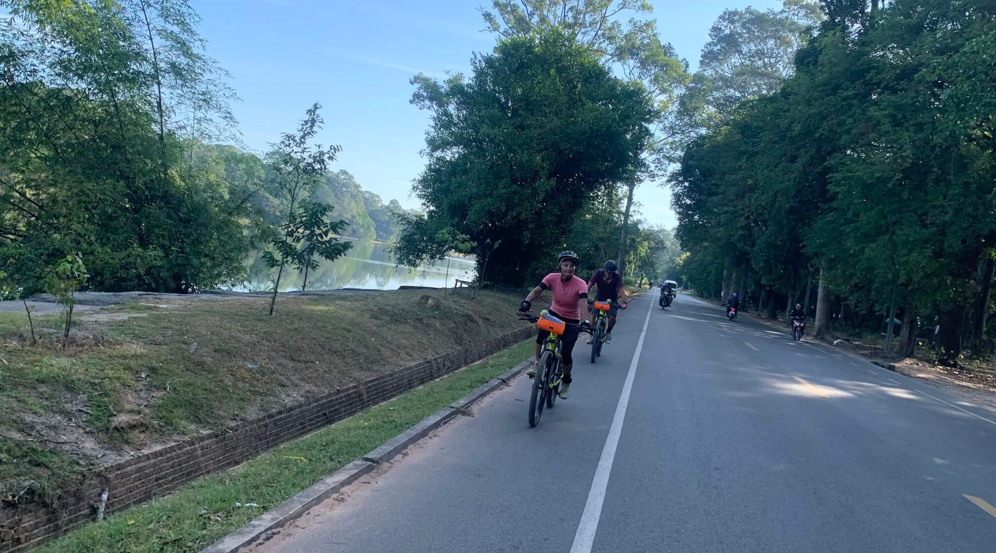 cambodia cycling2