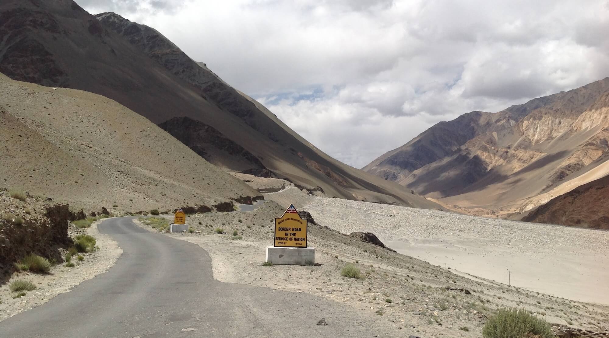 ladakh bike tour 4