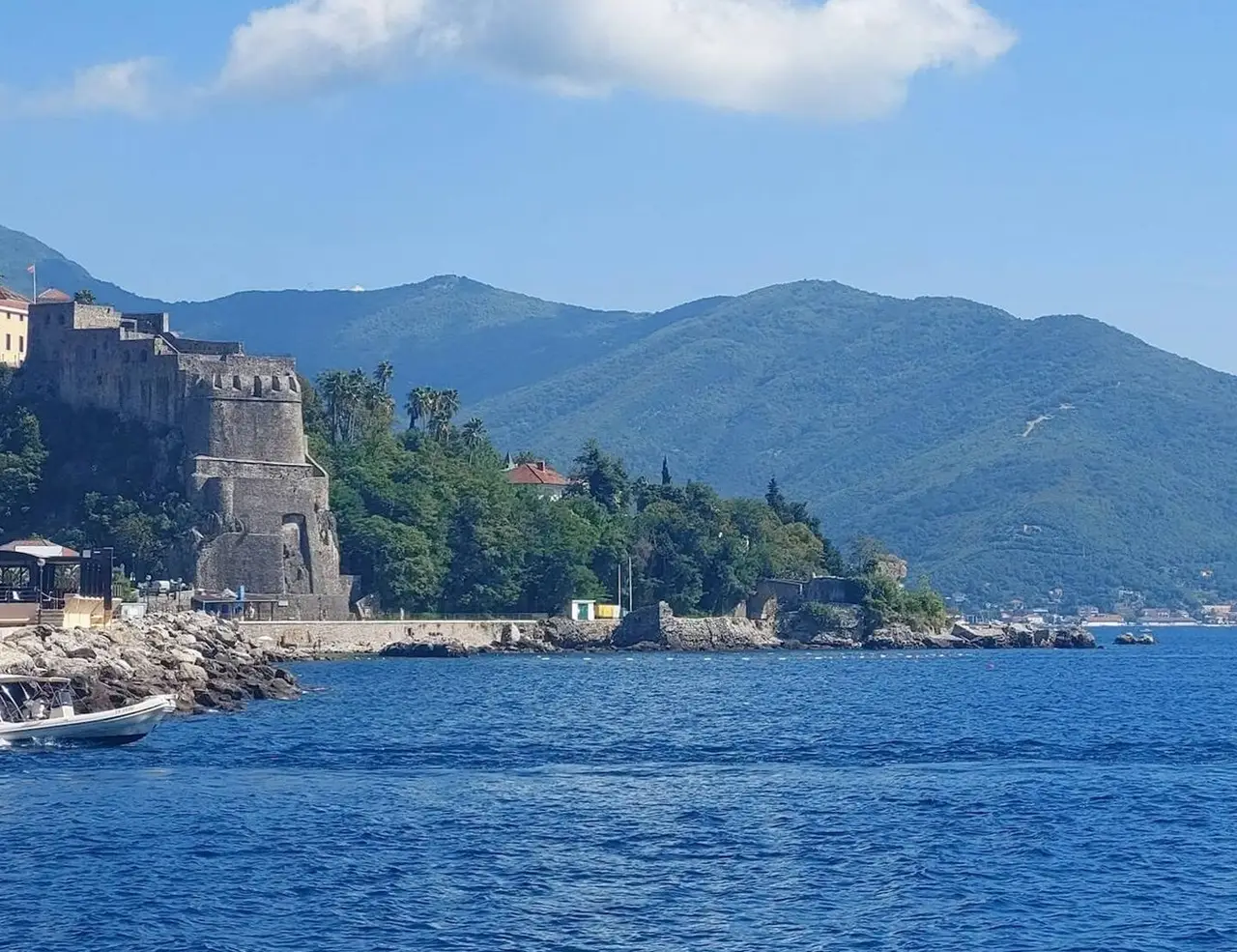 Picture for The Complete Guide to Cycling Montenegro article