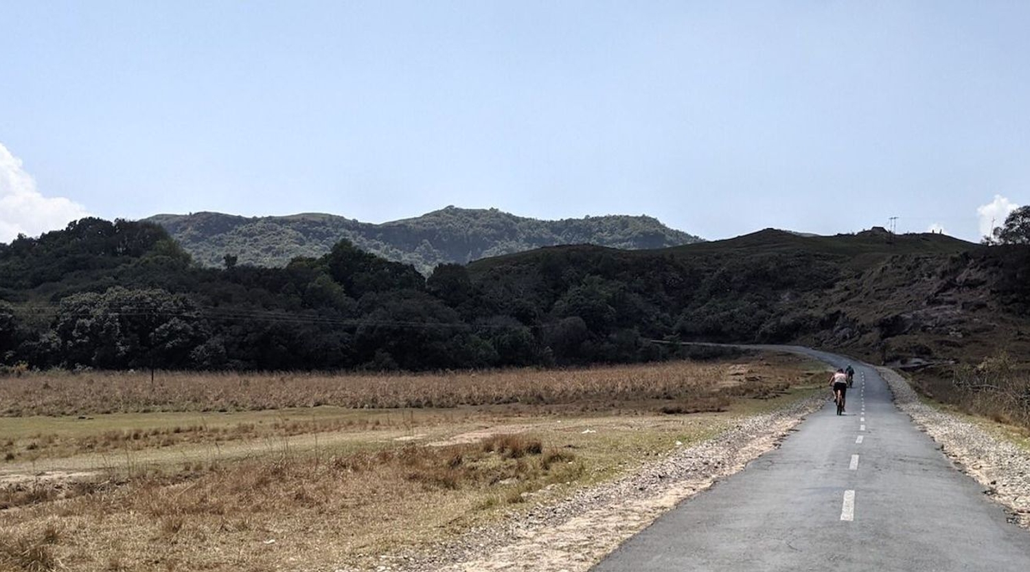 meghalaya_mawkyrwat_cycling_road