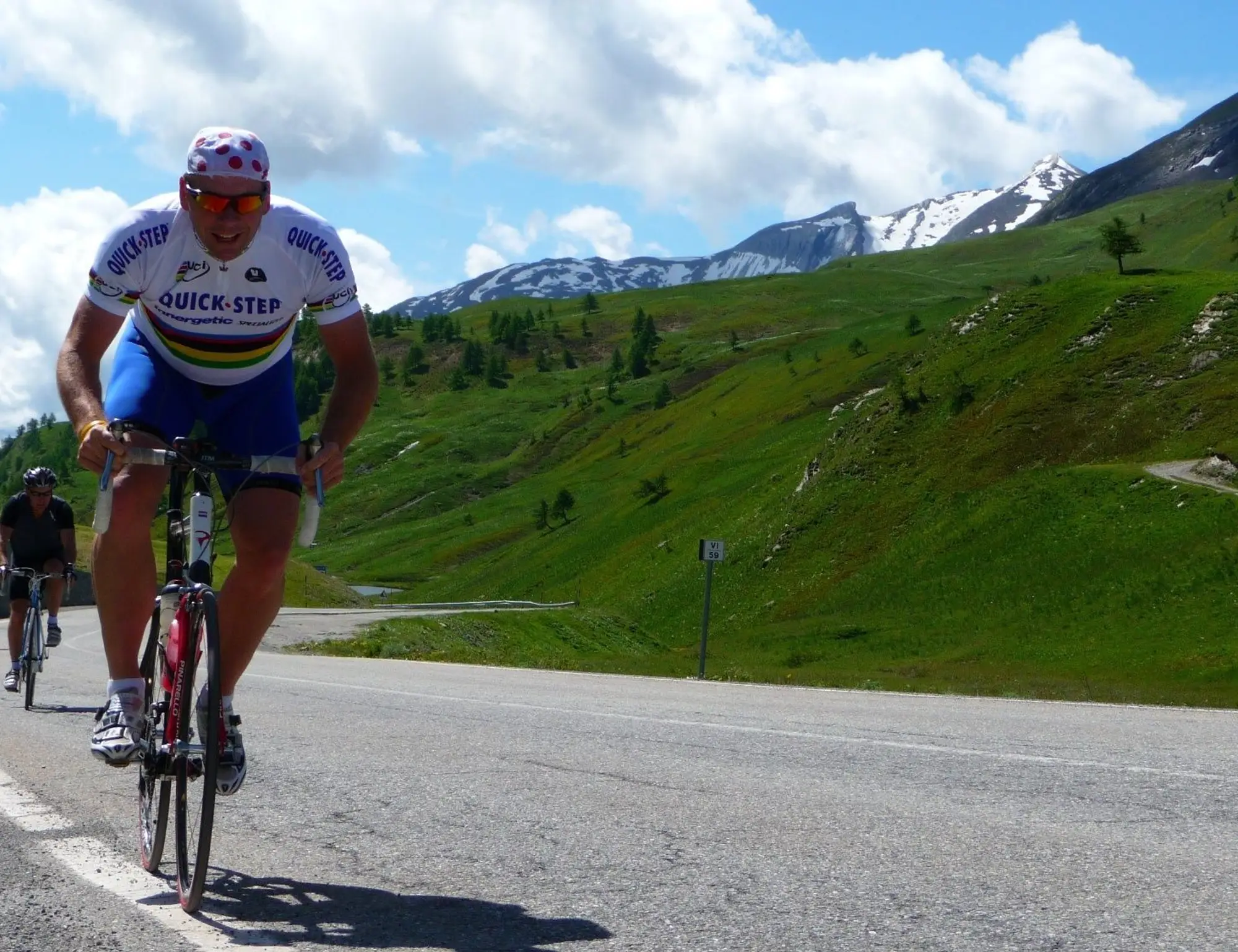 Iconic Upper French Alps Bike Tour